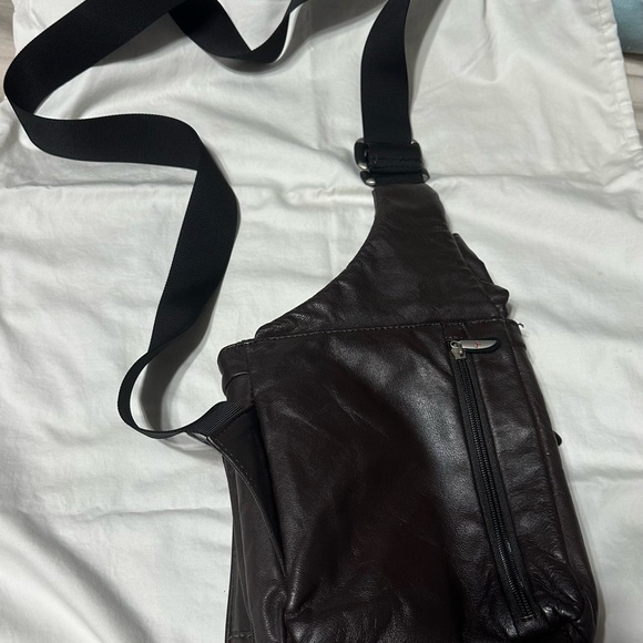 Travelon Dark Brown Leather Crossbody Bag - Picture 2 of 5